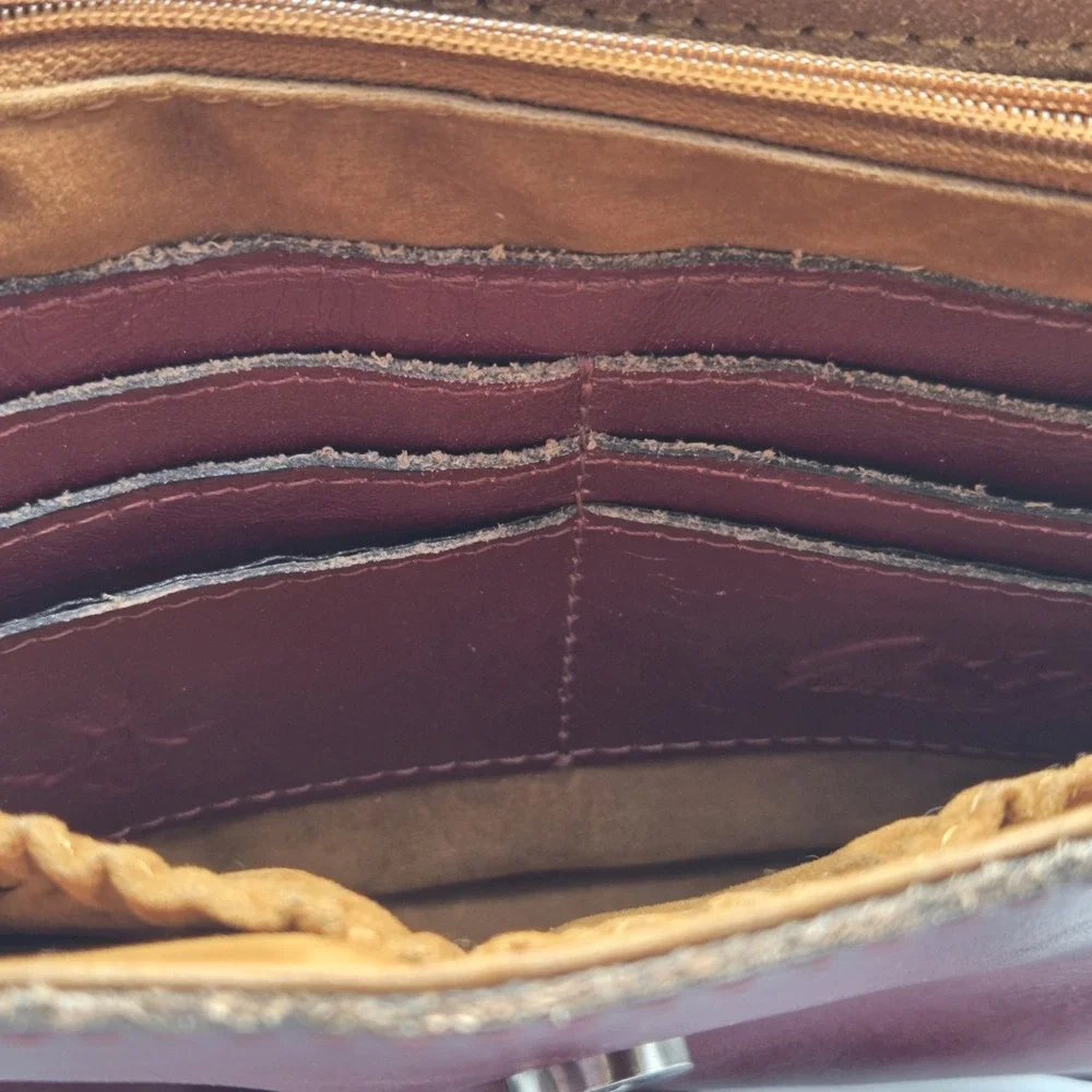 Patricia Nash Red Brinlee Saddle Crossbody Rose Tooled Leather Tassel Card Slots